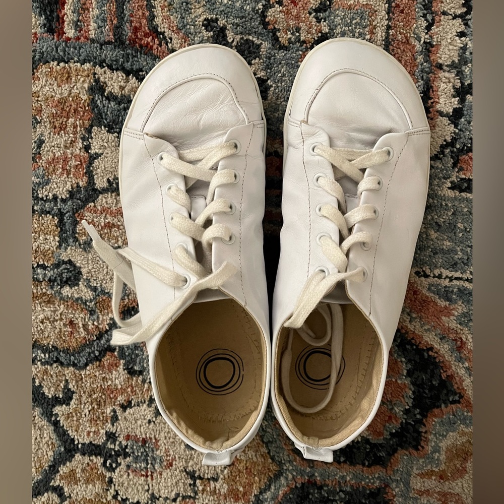 Size 40 Mukishoes raw leather cloud sneakers